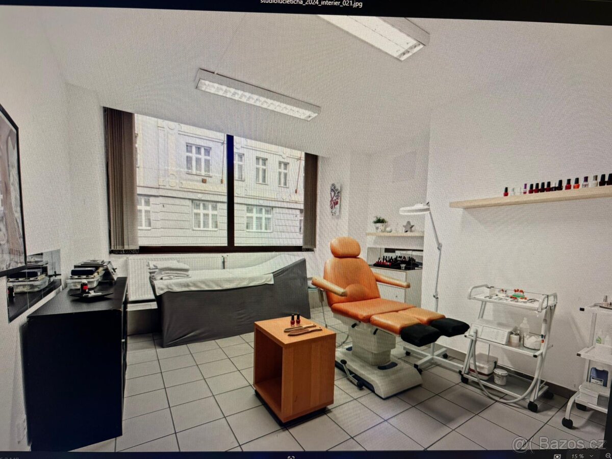 Pronajem prostor v kadeřnickém studiu Praha 7