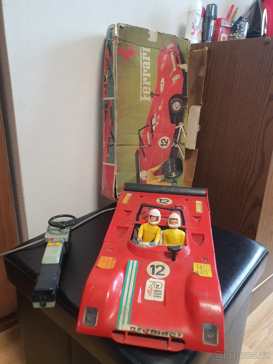 Ferrari na bovden