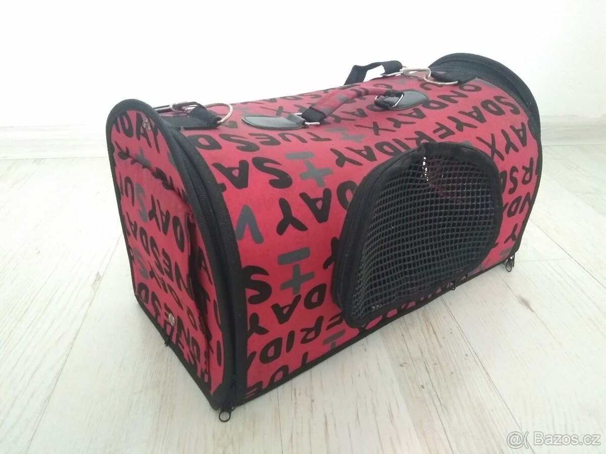 Látkový přepravní box pro zvířata