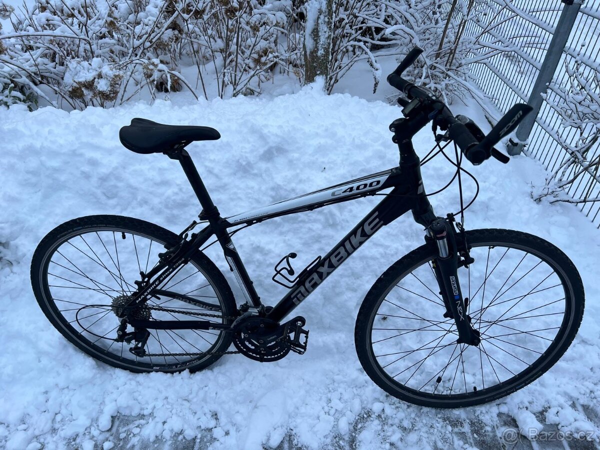 Krosové kolo černé - rám vel.M