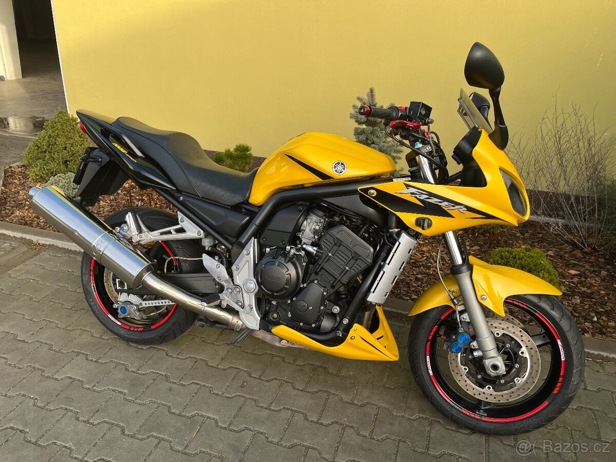Yamaha FZS 1000 Fazer