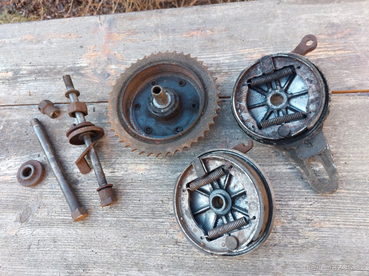 ČZ 150C neodpruzena - osky, stity