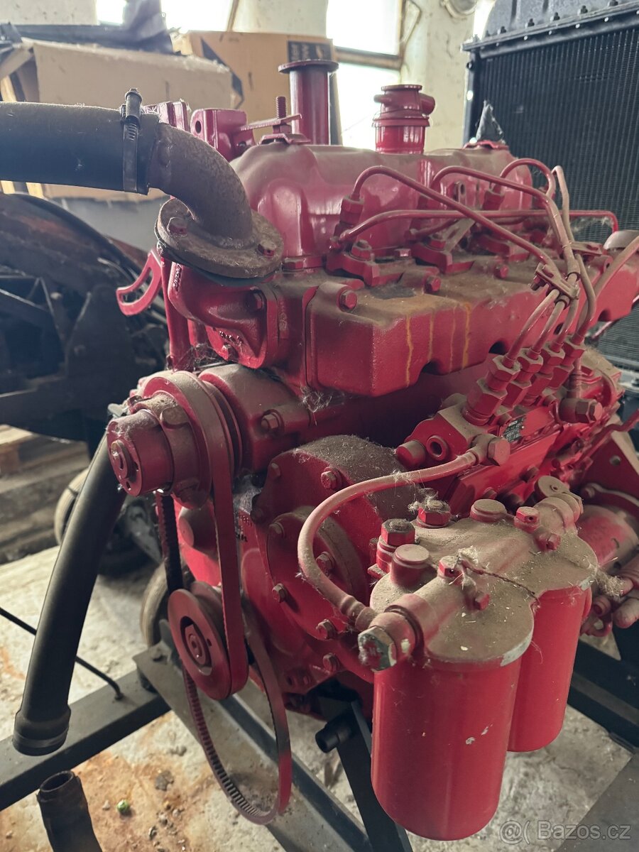 Motor Mahindra