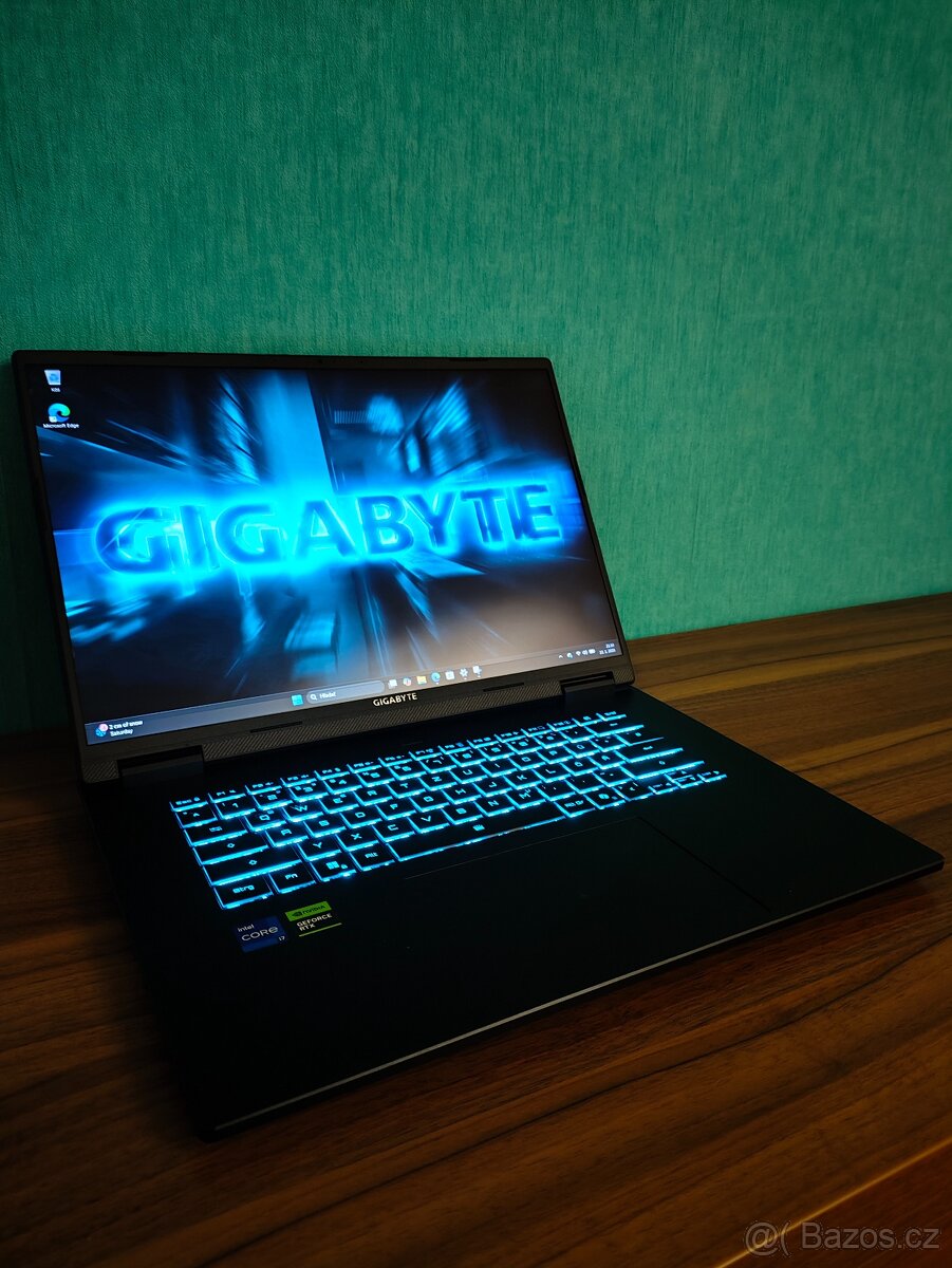 Gigabyte A16 i7 RTX4050 16GB 512GB