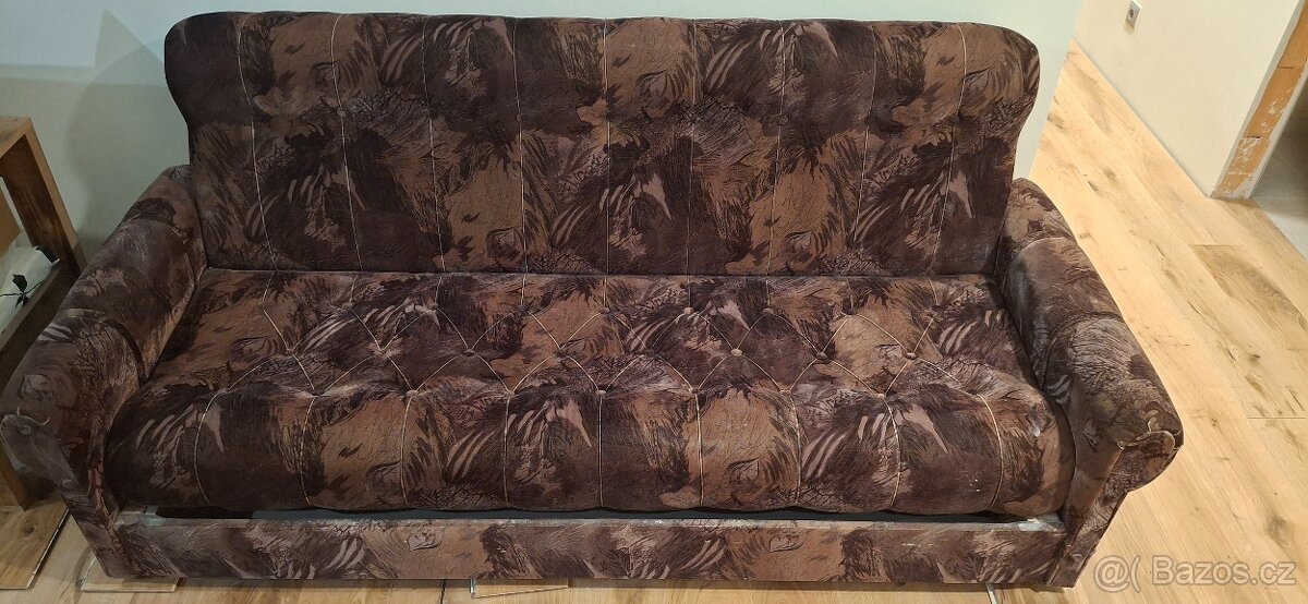 Prodám postarší gauč rozkládací