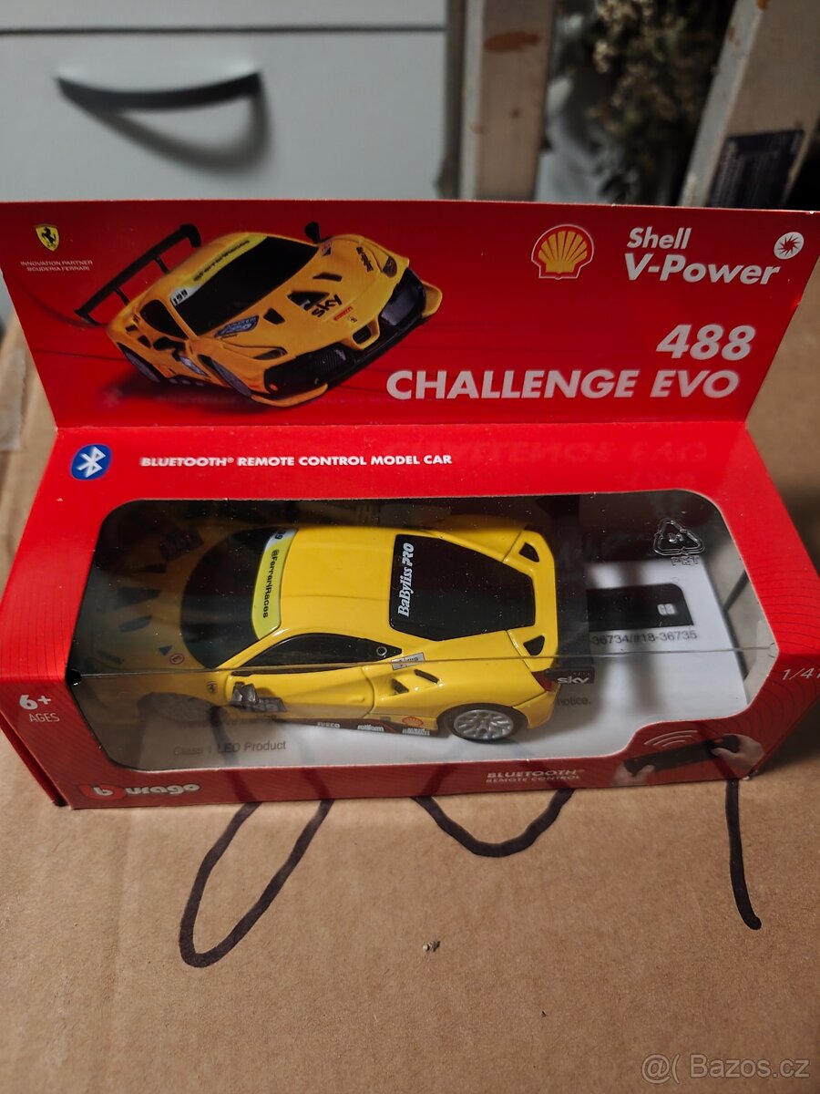 Sběratelský RC model Ferrari