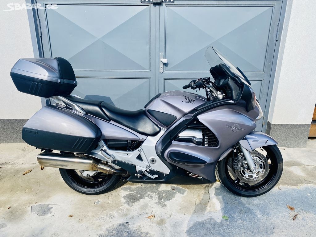 Honda st 1300 pan european