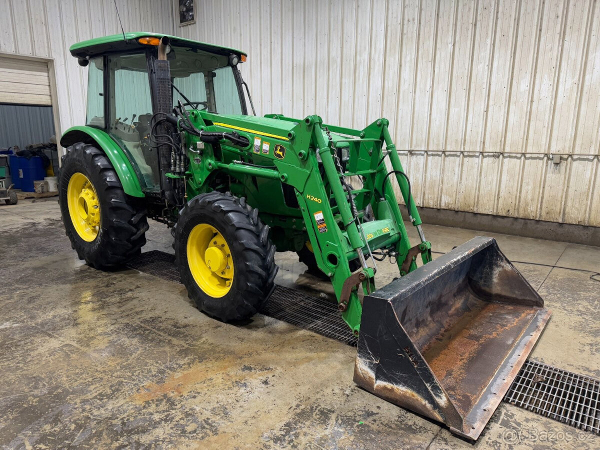 John Deere 5100E 4x4
