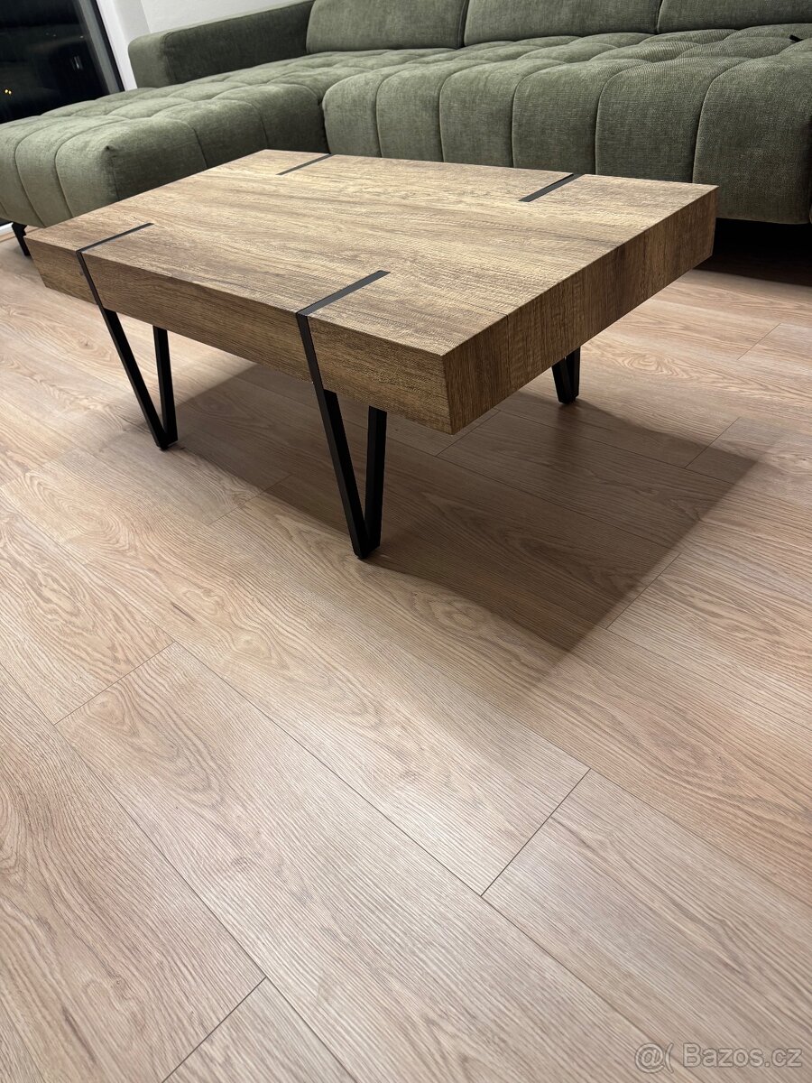 Konferenční stolek