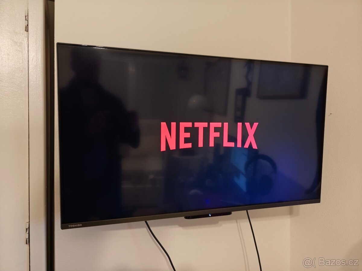 Televízor Toshiba 40" LED (40LV2E63DG)