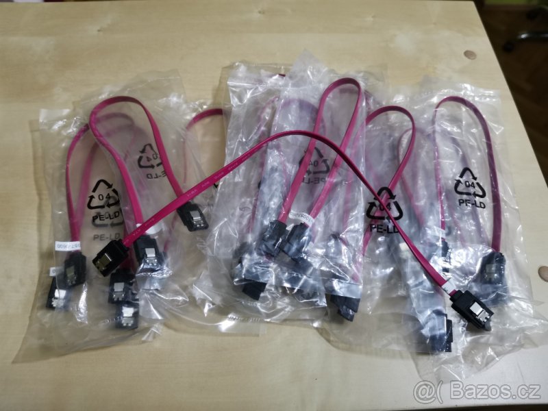 kabel SATA III, datový, 30cm, (nové) po 5ks