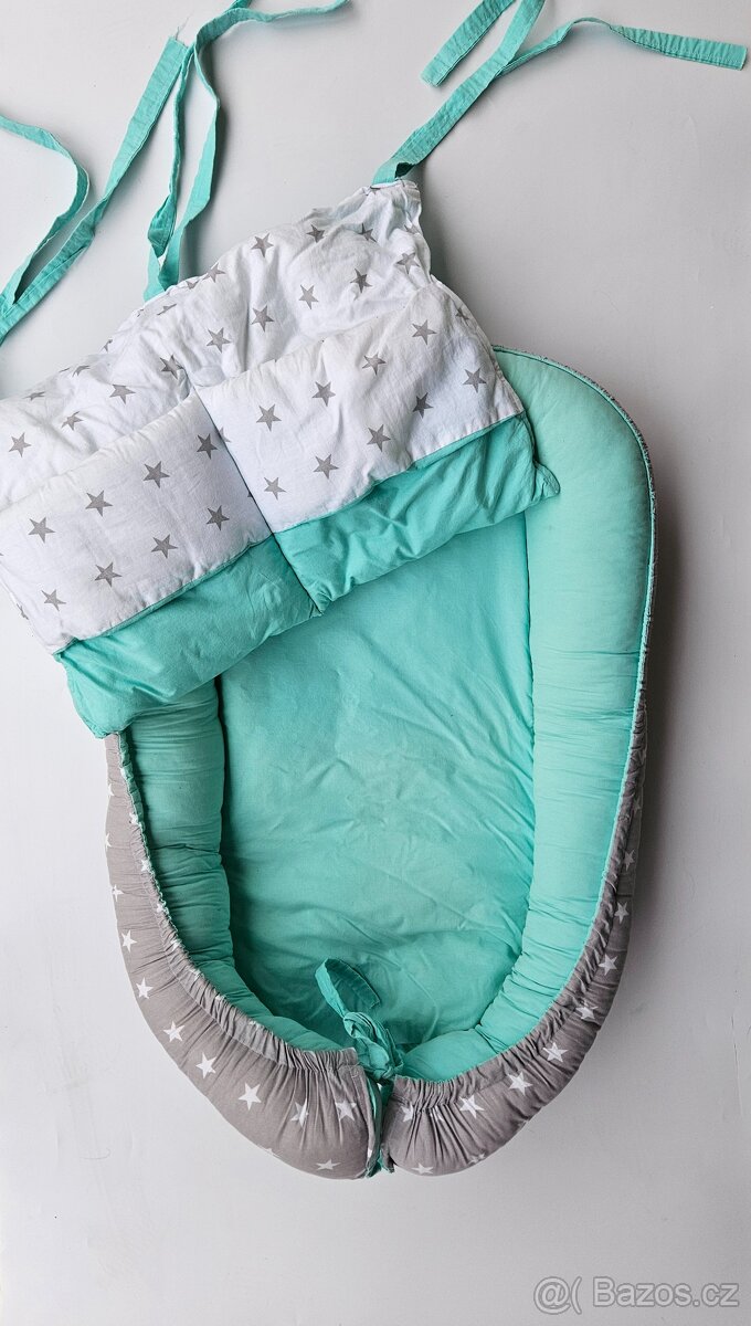 Hnízdečko a kapsář - hvězdičky, mint, šedá, bílá