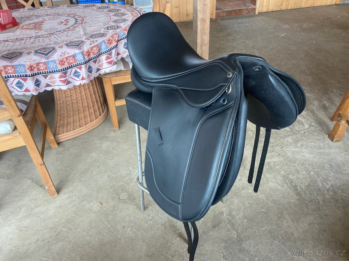 Prodám drezurní sedlo NORTON