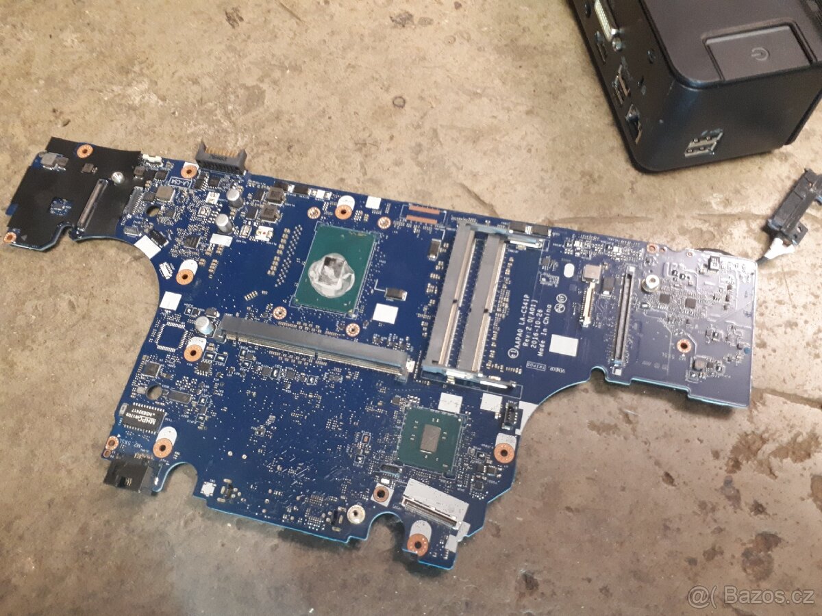 Dell Precision 7510 DÍLY ND