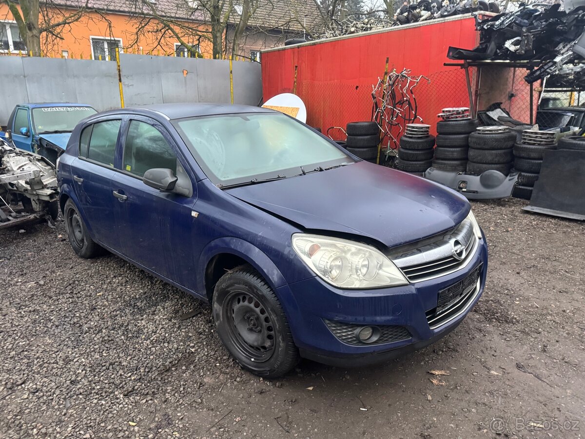 Opel Astra 1.4i náhradní díly levně