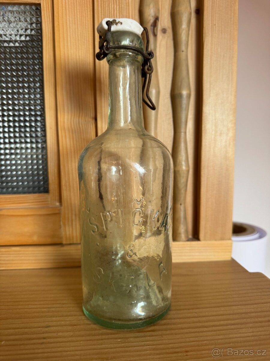 Prodám lahev od limonády Špička a Skála