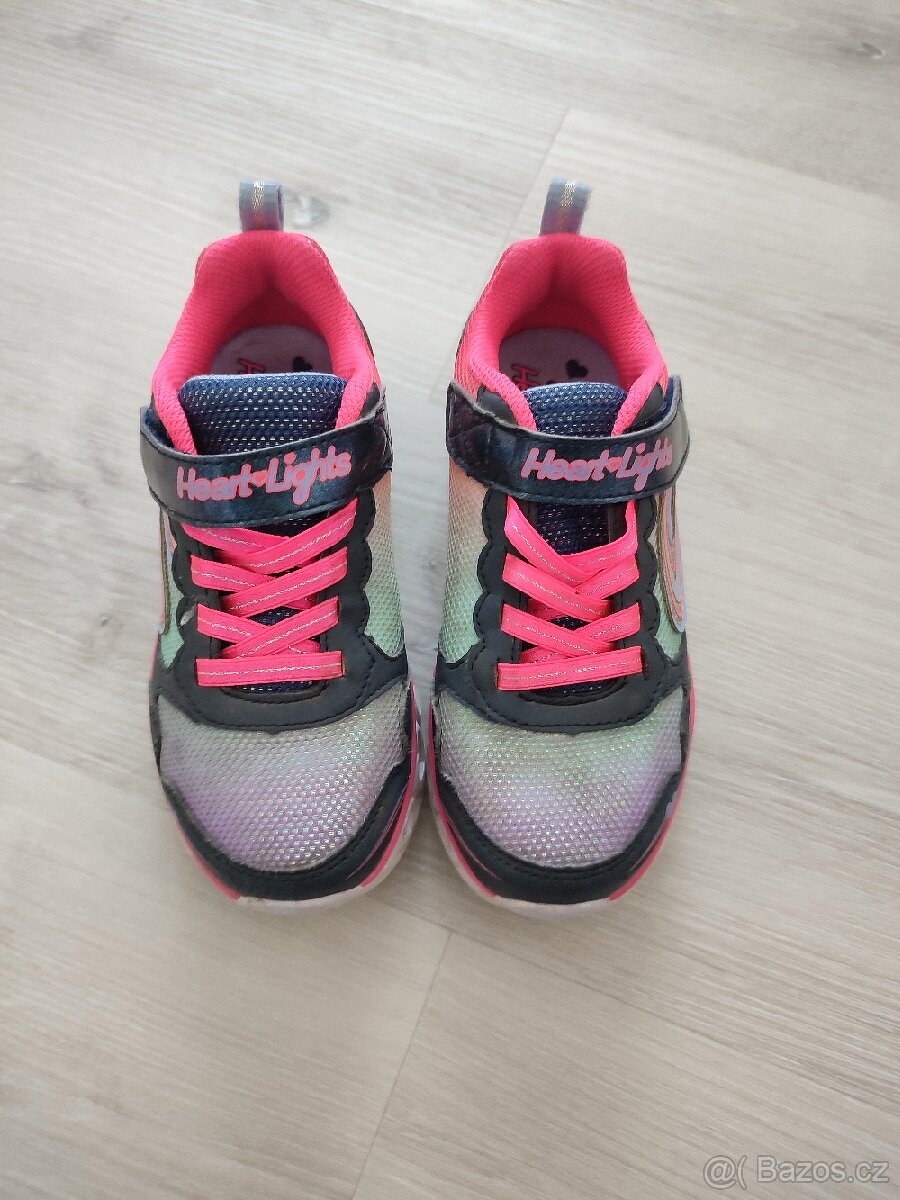 Dívčí svítící boty Skechers Heart lights, vel. 30