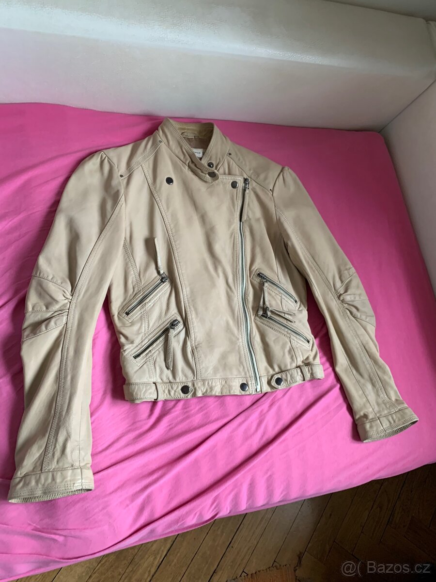 Nádherná ze 100% pravá kůže bundička top stav