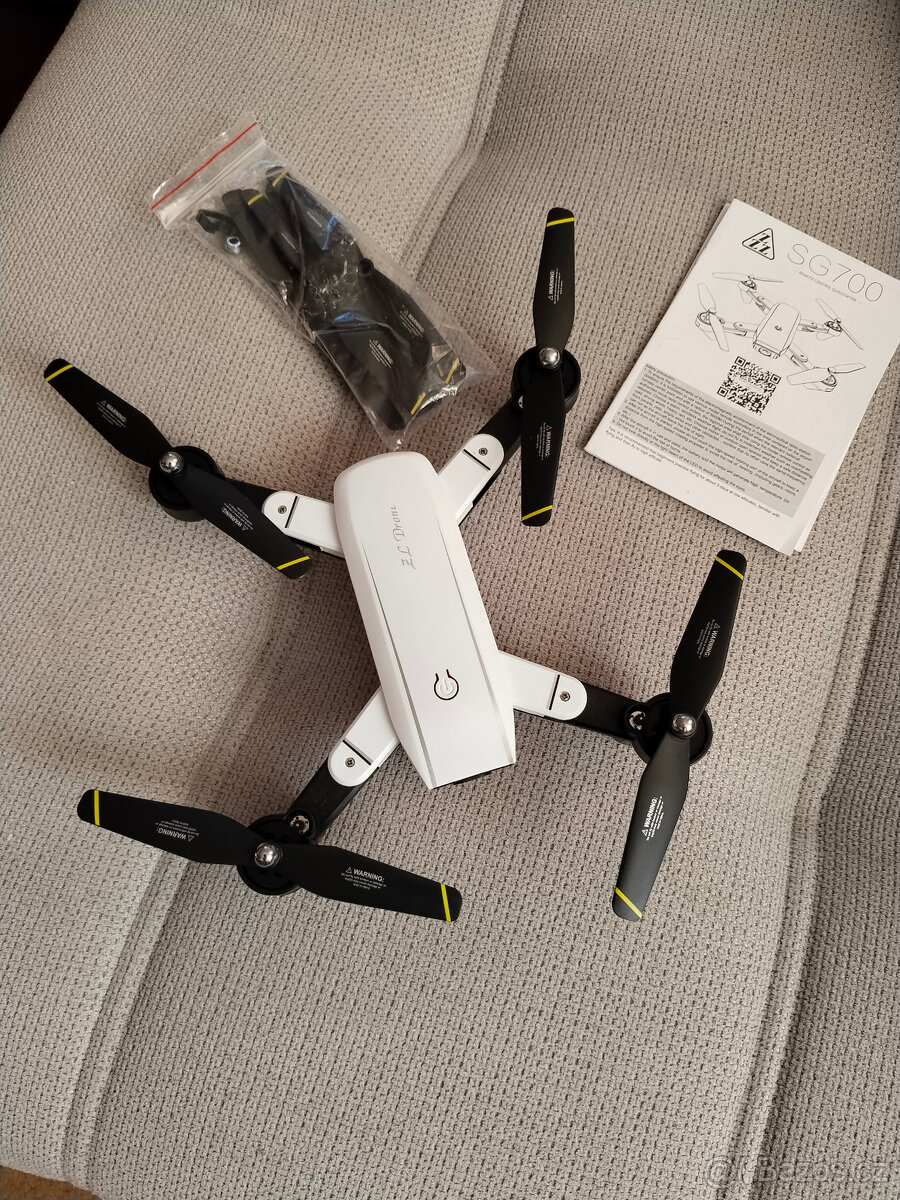 Dron SG700 2MP