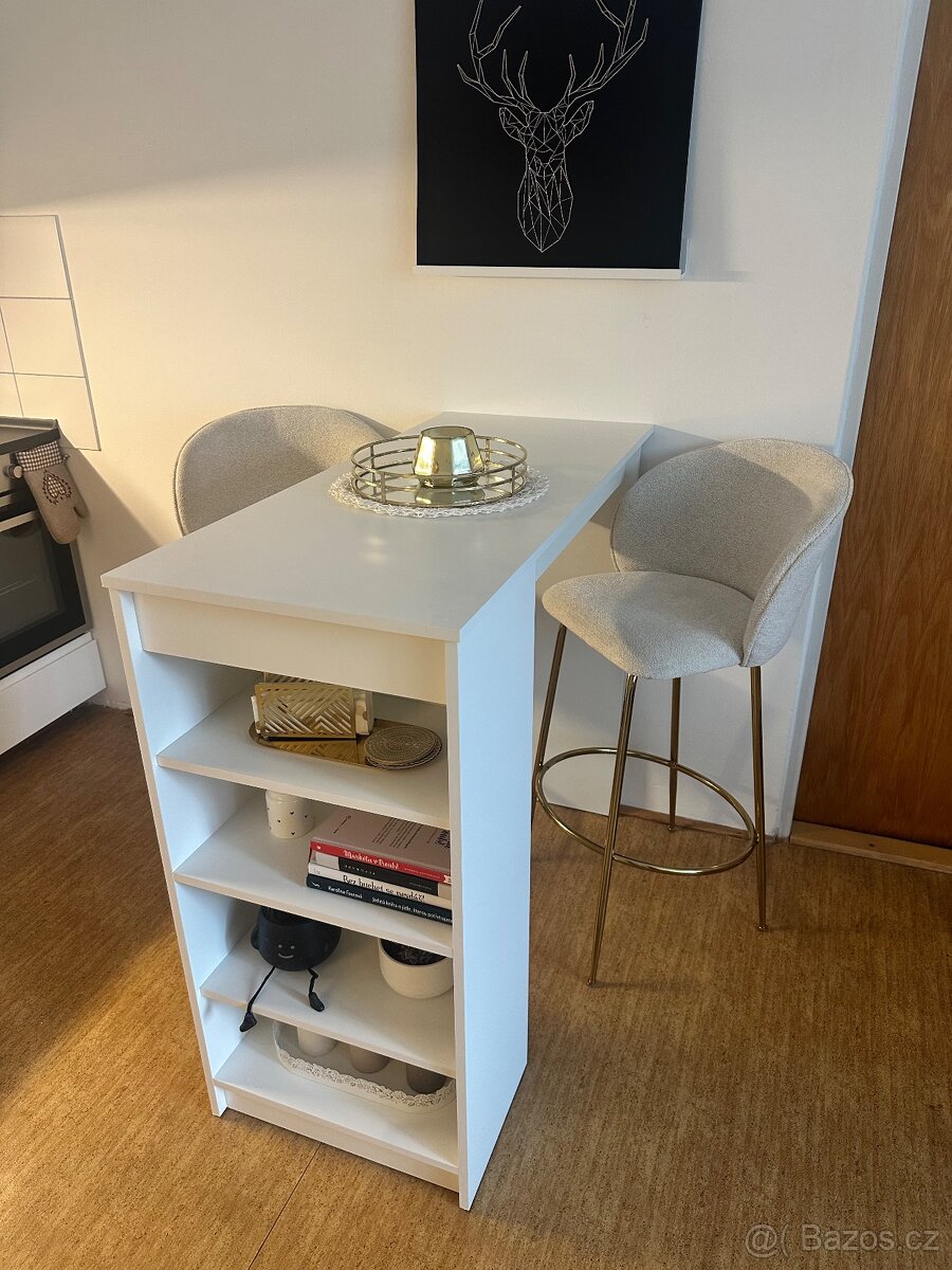Barový stůl + 2 barové židle - moderní set