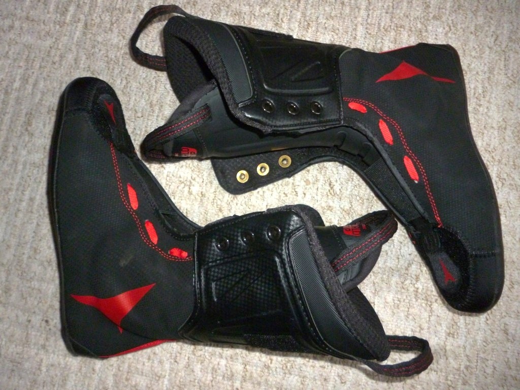 vnitřní bota - ATOMIC