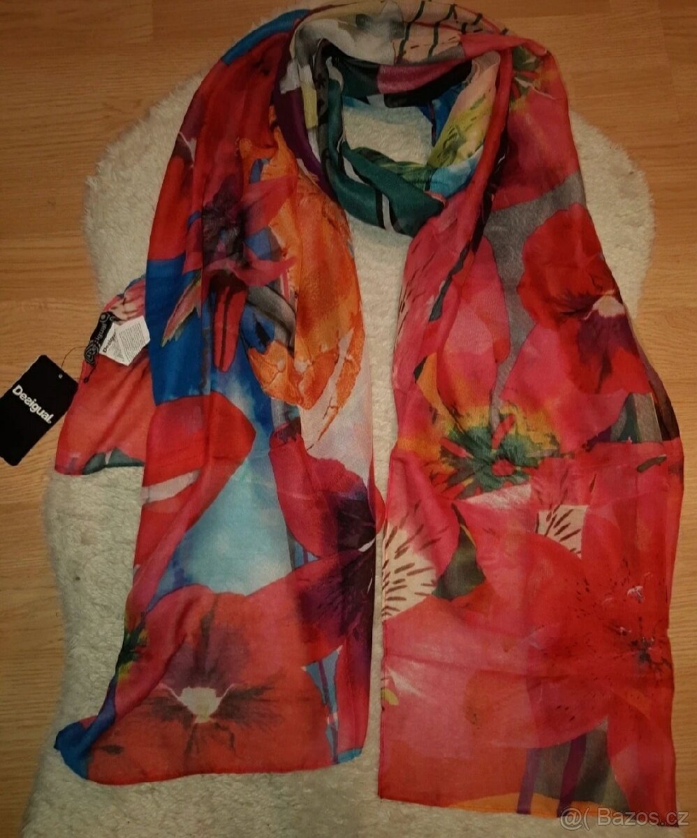 Nový dámský značkový šátek šála značkový desigual s visačkou