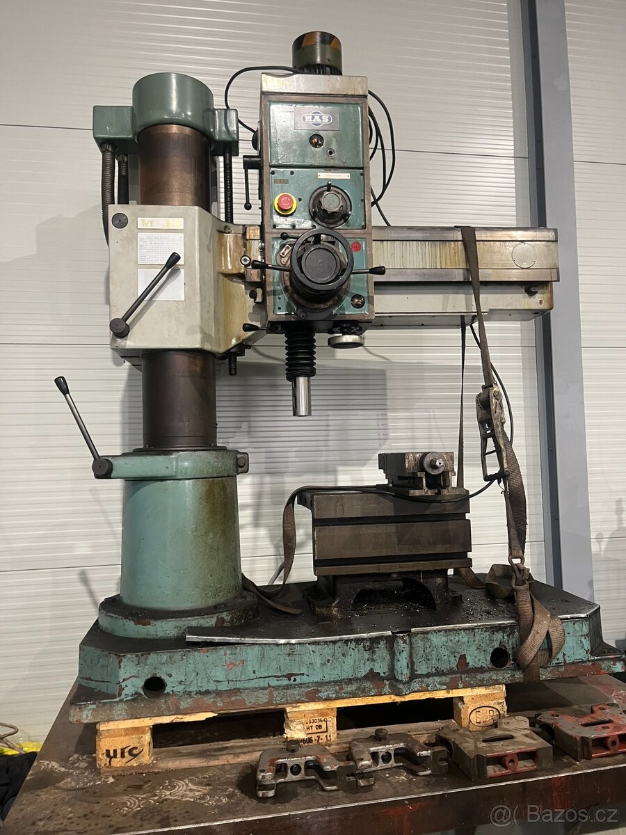 Radiální vrtacka VO 32