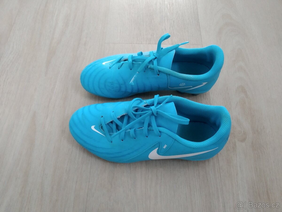 Kopačky zn. Nike vel.35,5