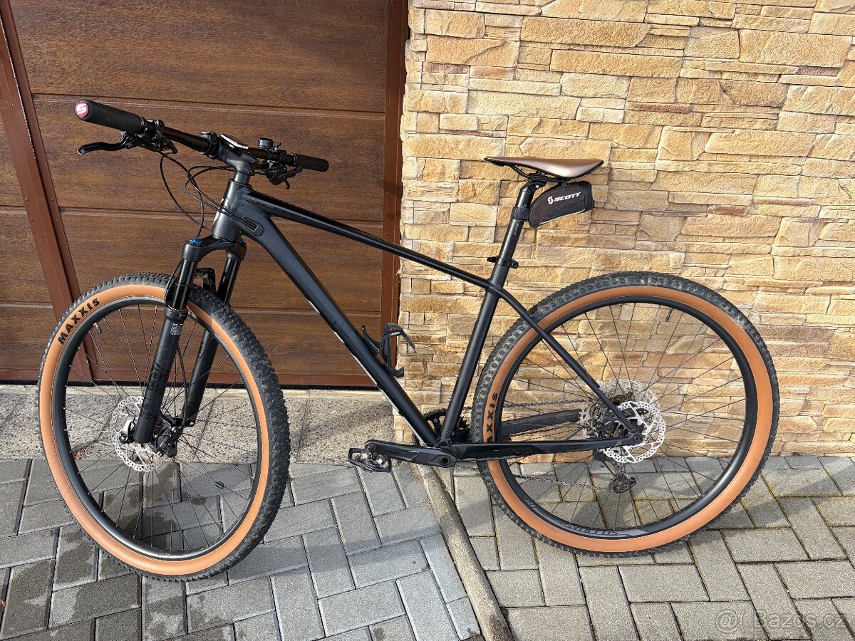 Scott Scale 950 L