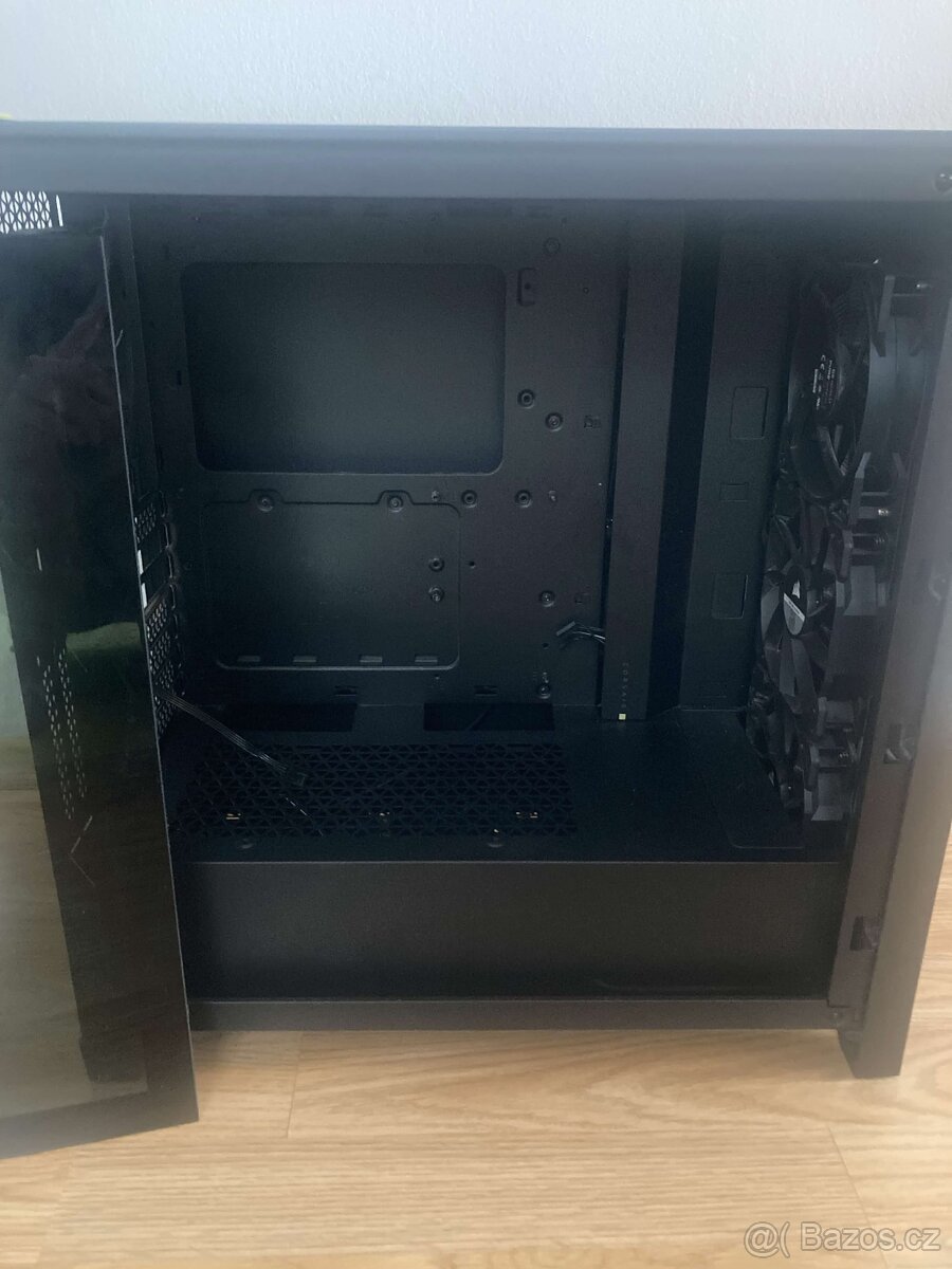 Corsair 4000D Tempered Glass Black