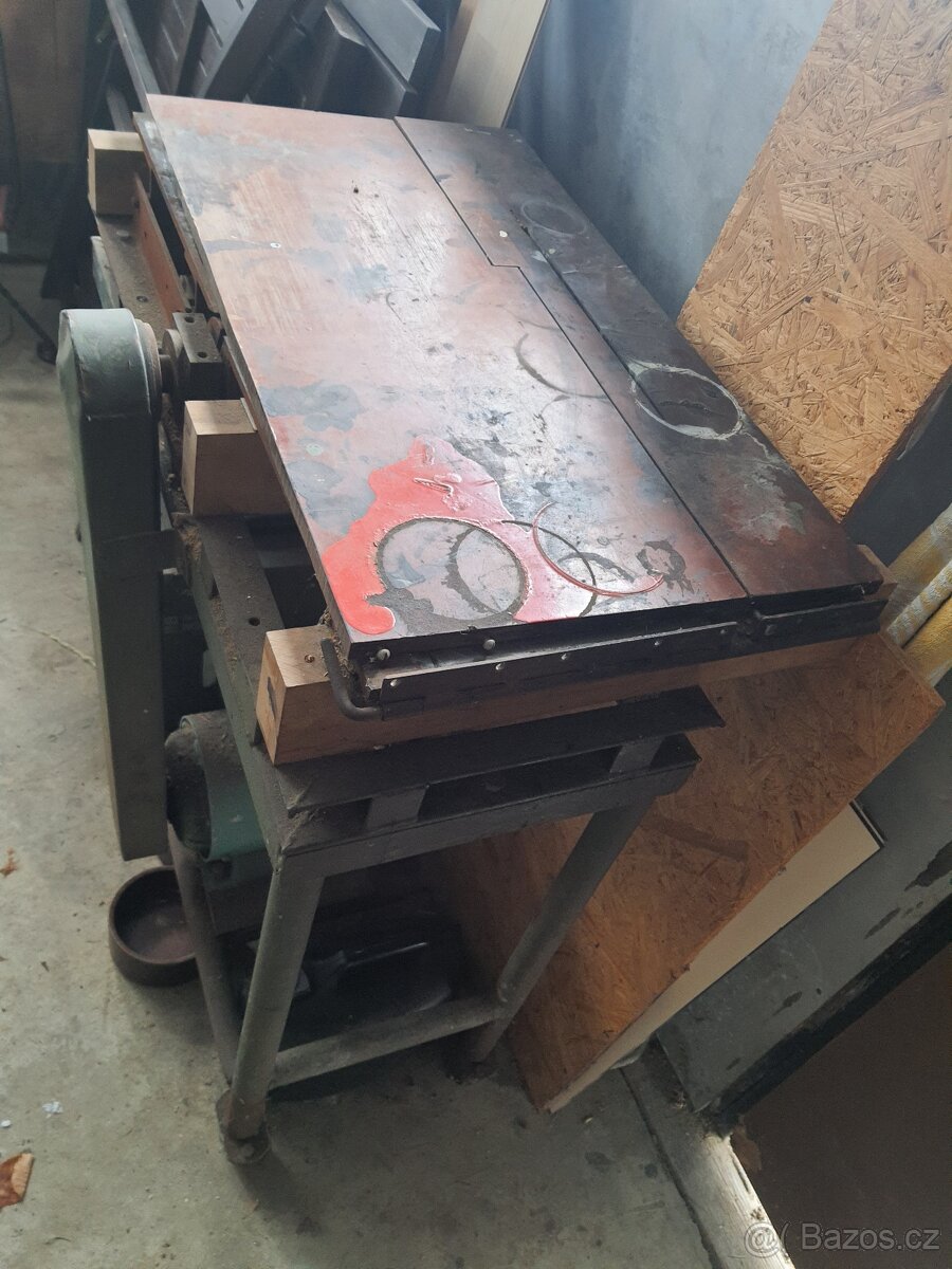 Stolní cirkularka 2,2 kW, kotouče, pila