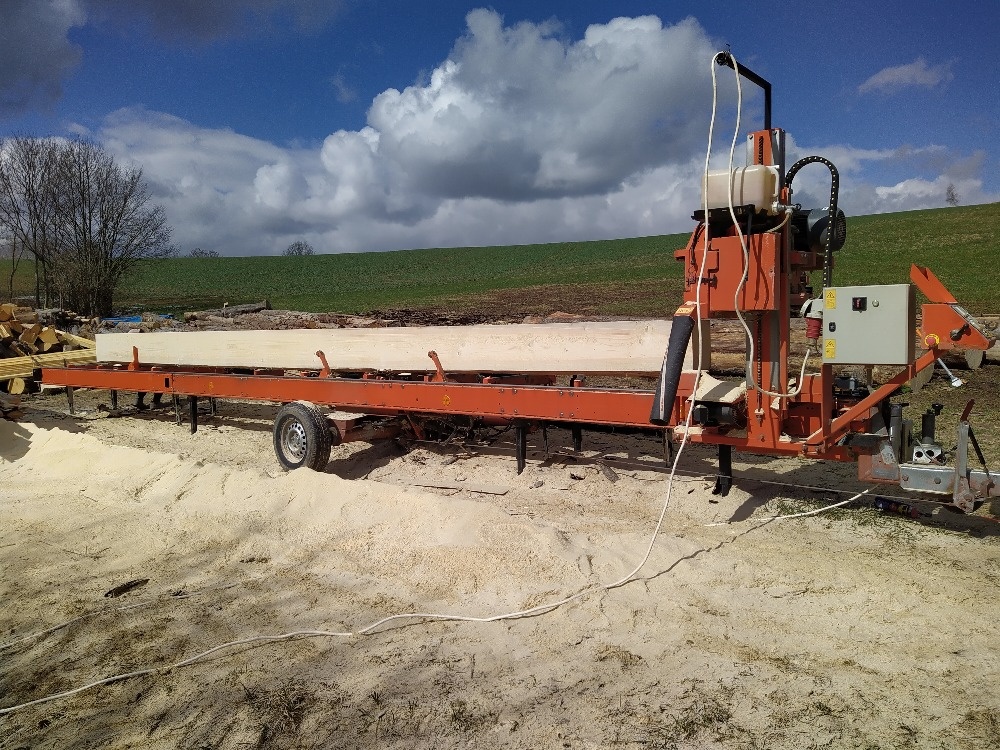 Pořez mobilní pásovou pilou WM