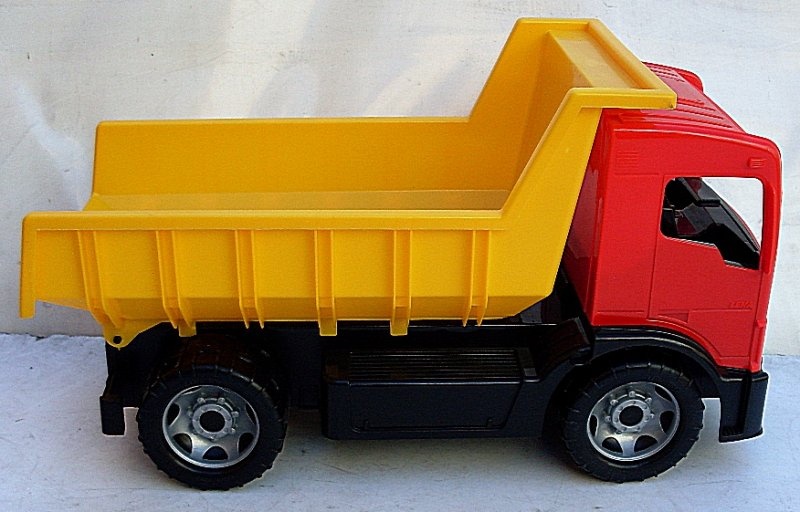 Velká plastová sklápěčka na písek