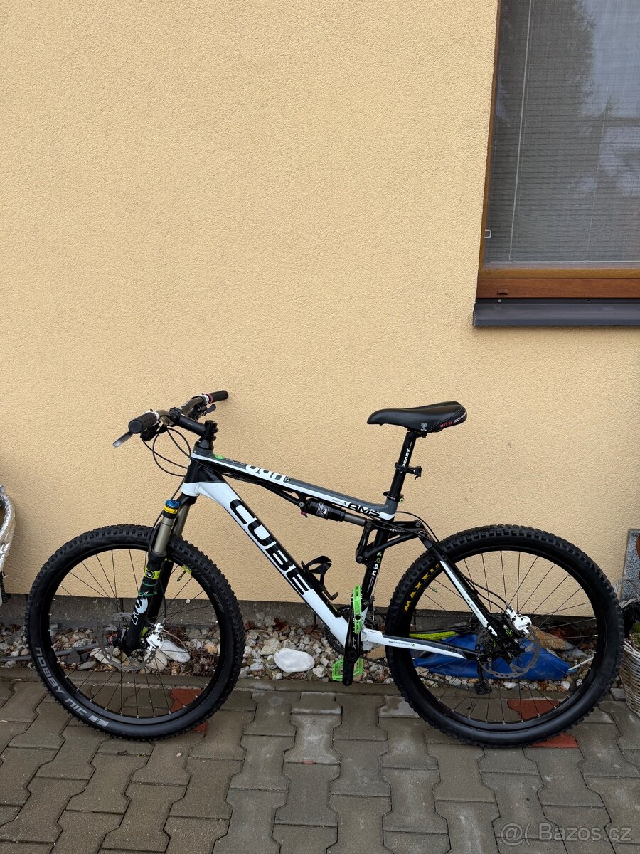 Cube celoodpružené horské kolo (mtb)