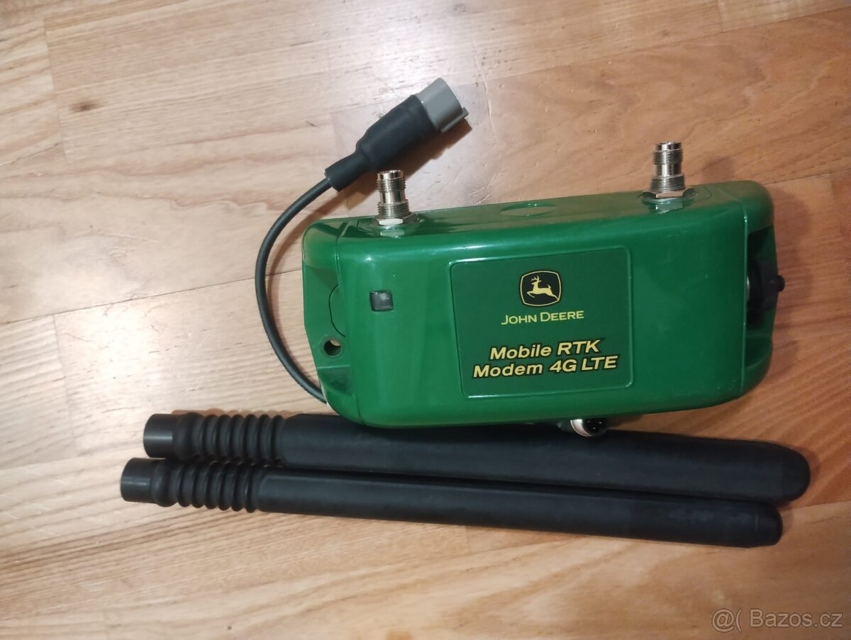 John Deere 4G LTE RTK modem