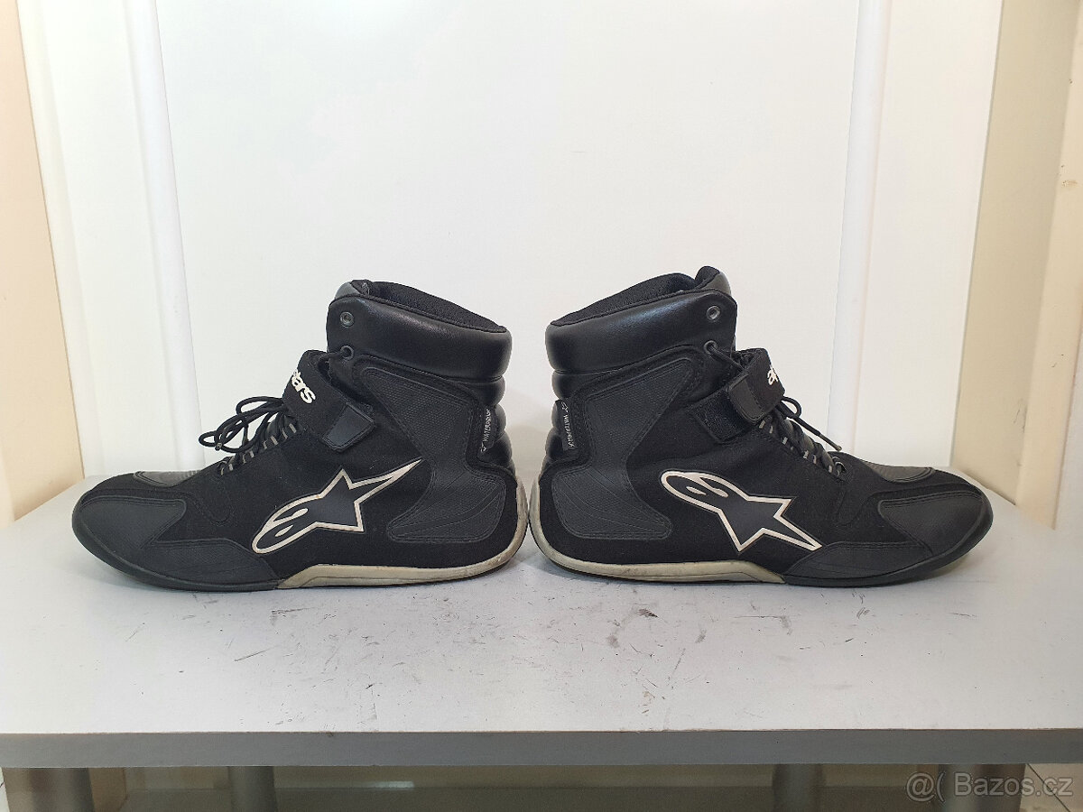 44 Alpinestars Fastback WP boty na motorku