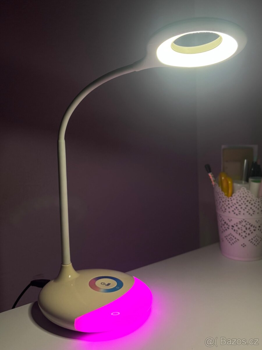 LED stolní lampička