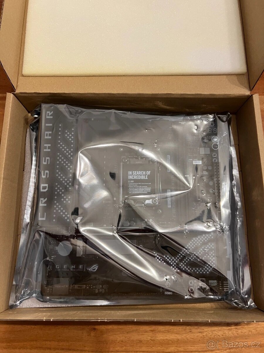 Asus ROG CROSSHAIR X670E GENE