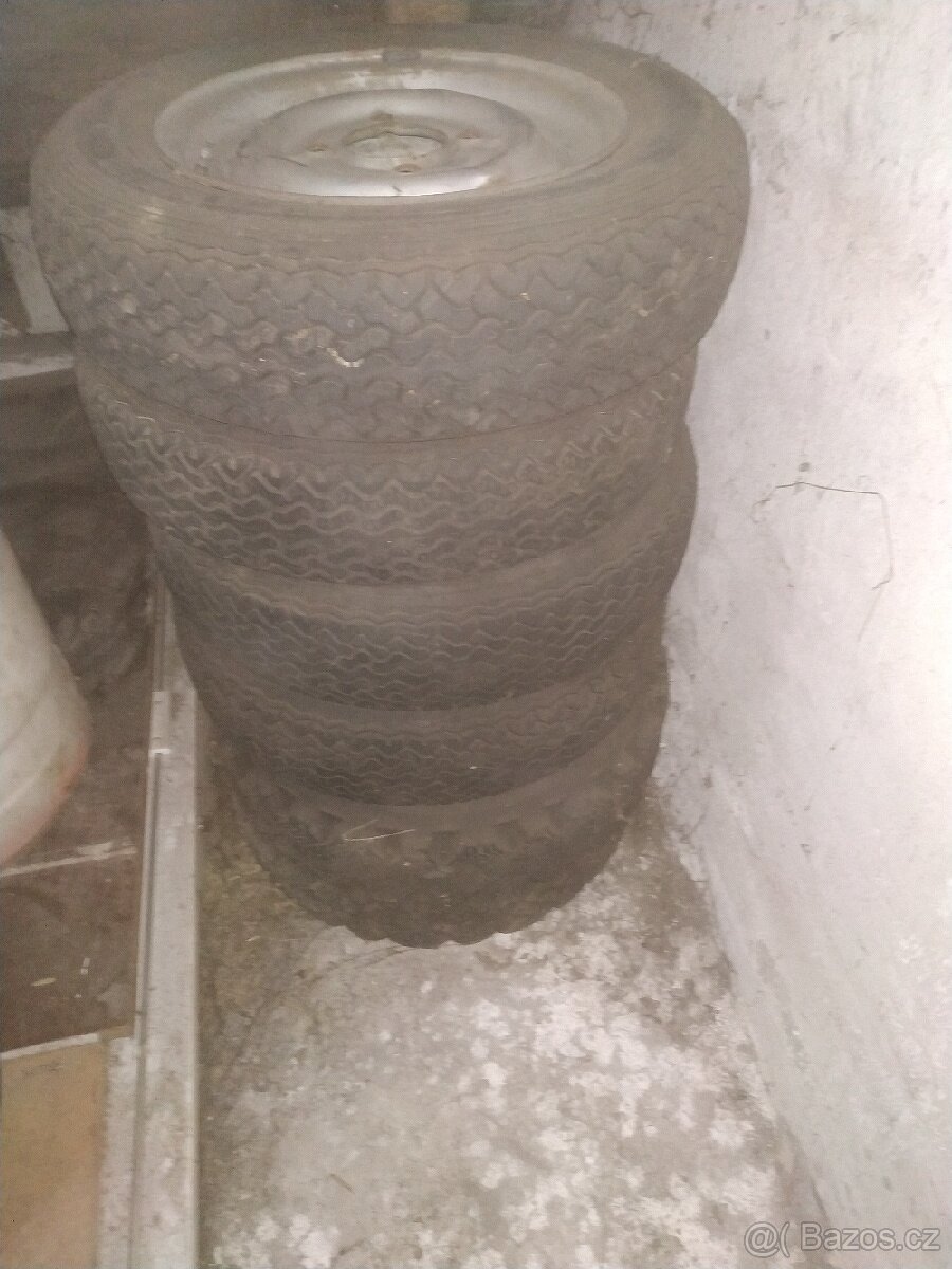 Kolo Škoda 1000 - 120