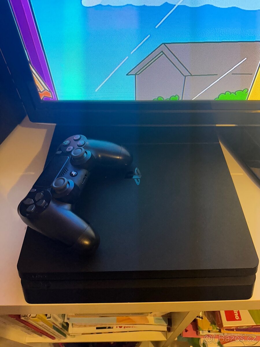 Ps4 500GB+hry