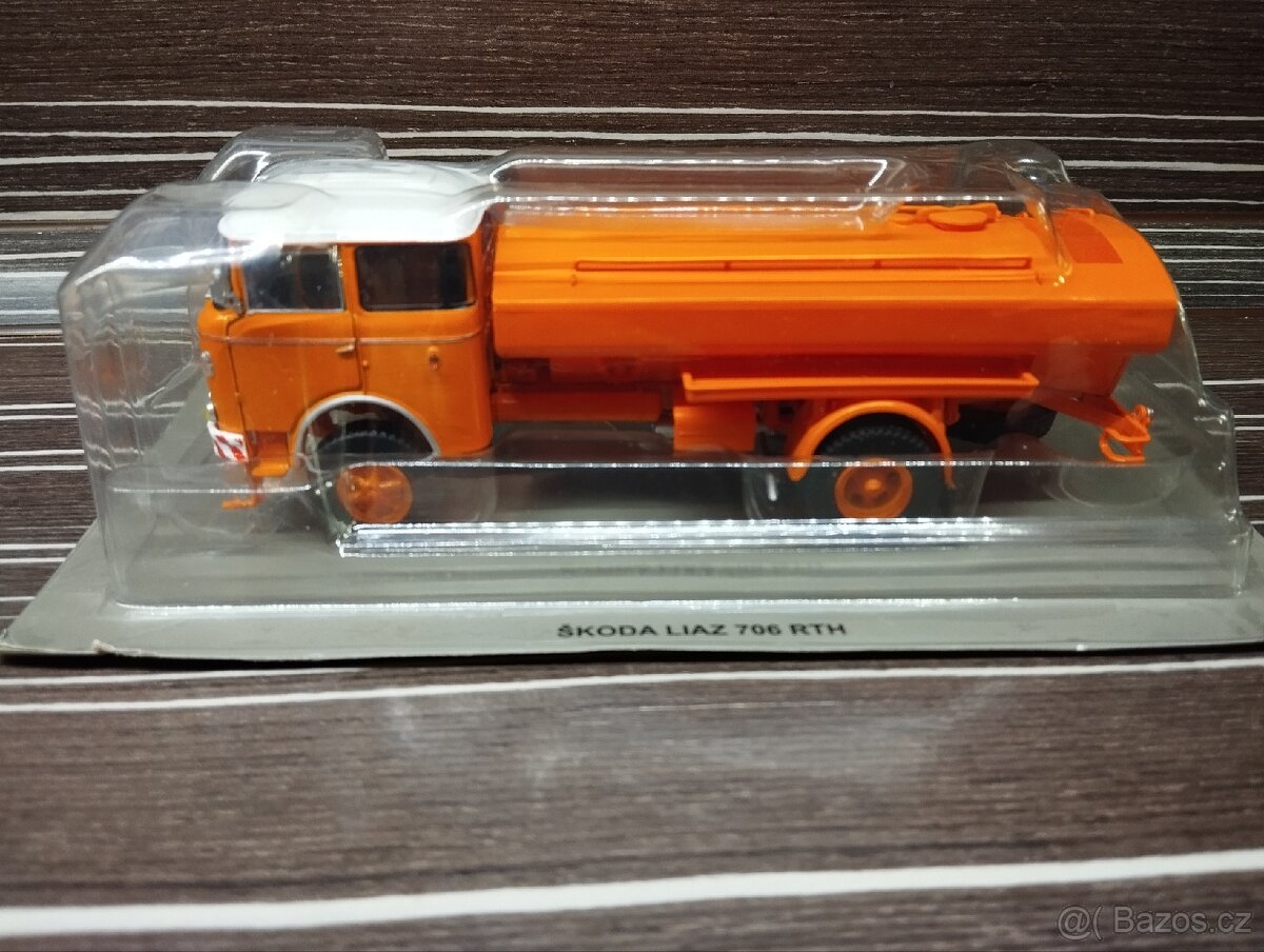 Škoda 706 kropička 1:43 Deagostini