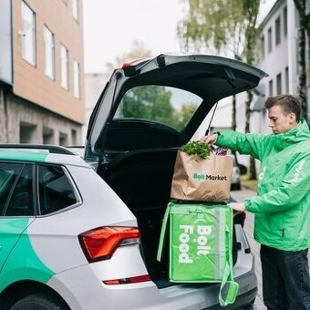 Bolt Food - kurýr - peníze každý Uterý---