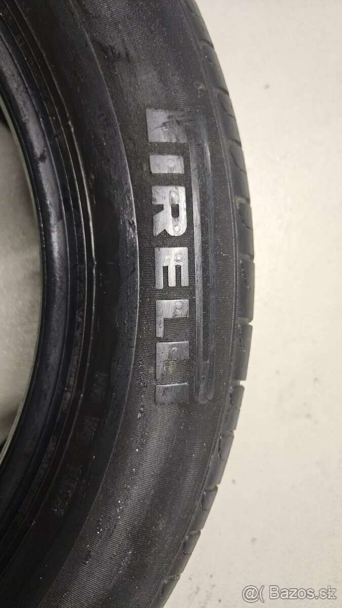 Sada letných pneu Pirelli 225/55 R17