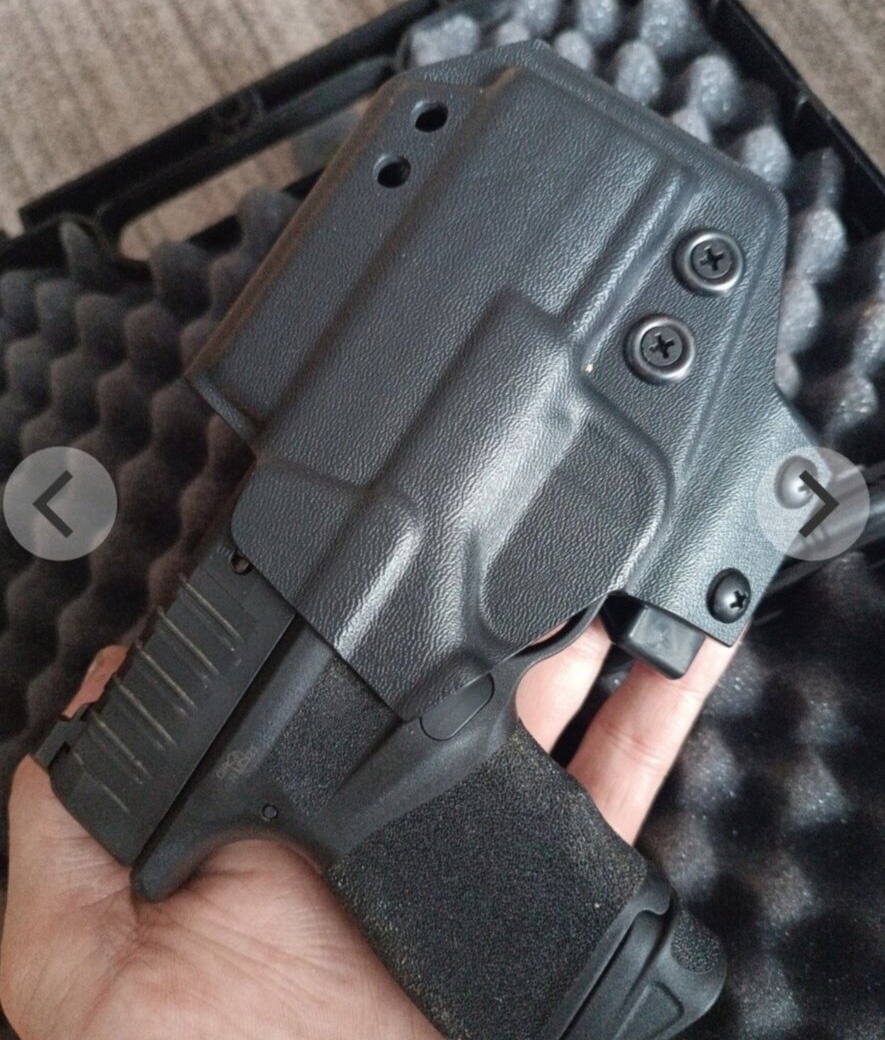 Kydex pouzdro na pistoli HS H11 Hellcat.