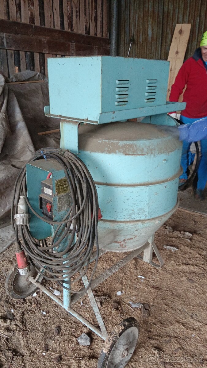 Stavební míchačka 100l