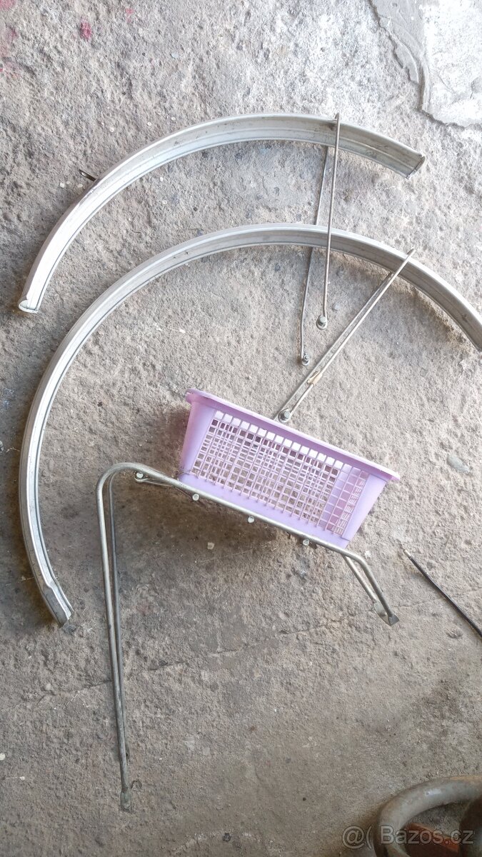 24" blatníky eska, Liberta, velamos