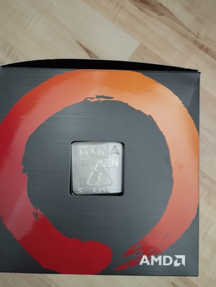 AMD Ryzen 7 5700