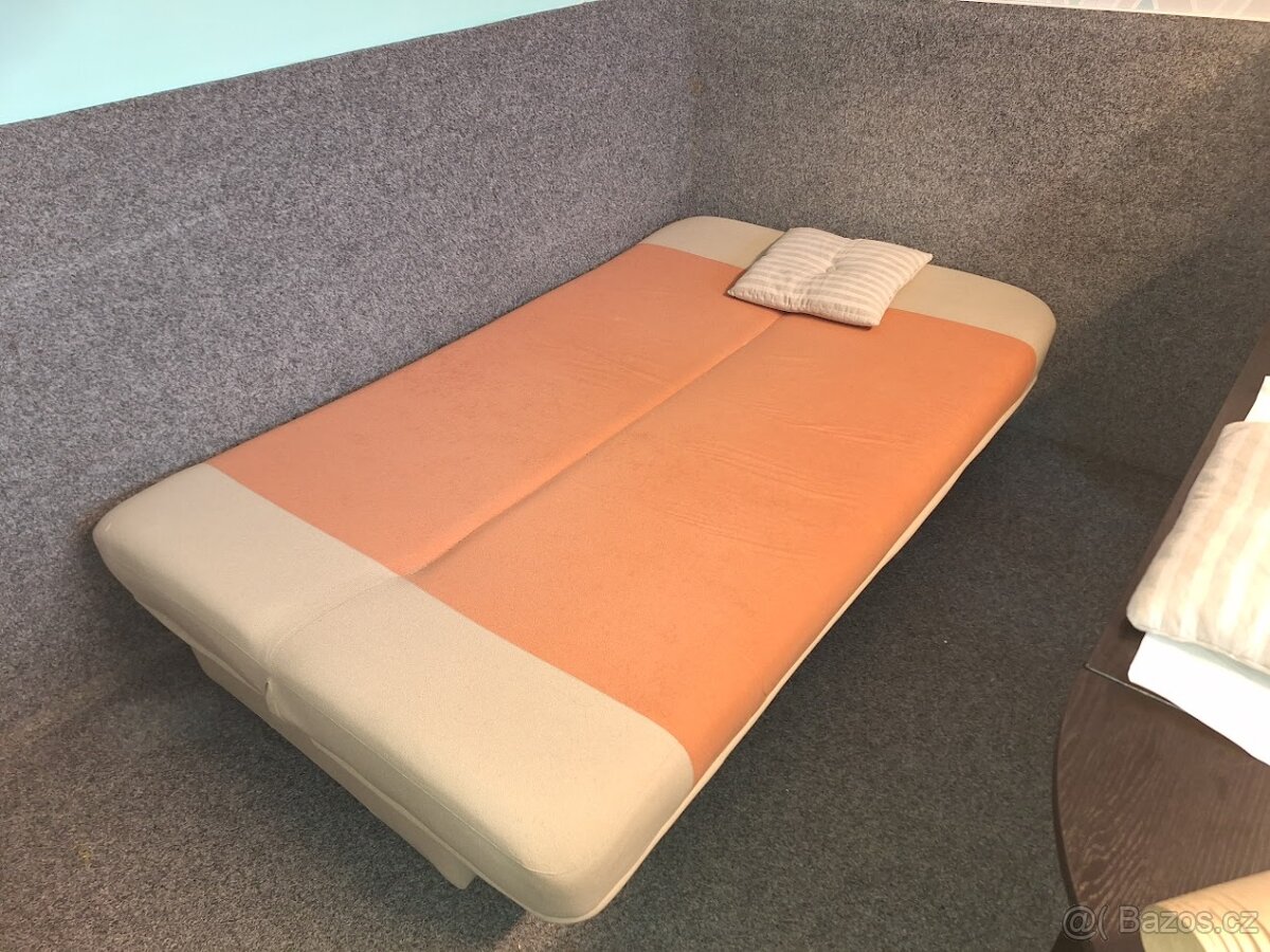 Sedačka rozkládací s úložným prostorem