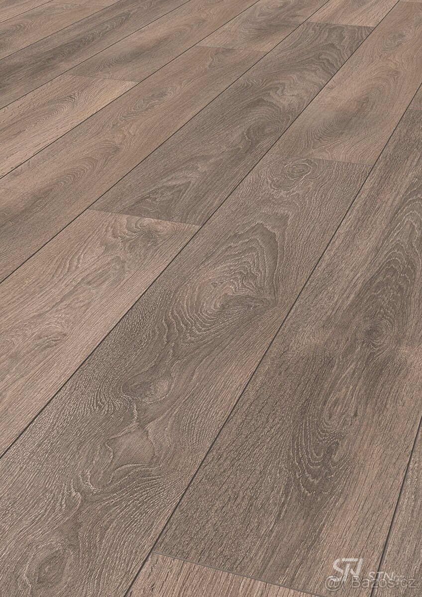 Laminátová plovoucí podlaha 120m2 dub mořený sleva 35%NOVÁ