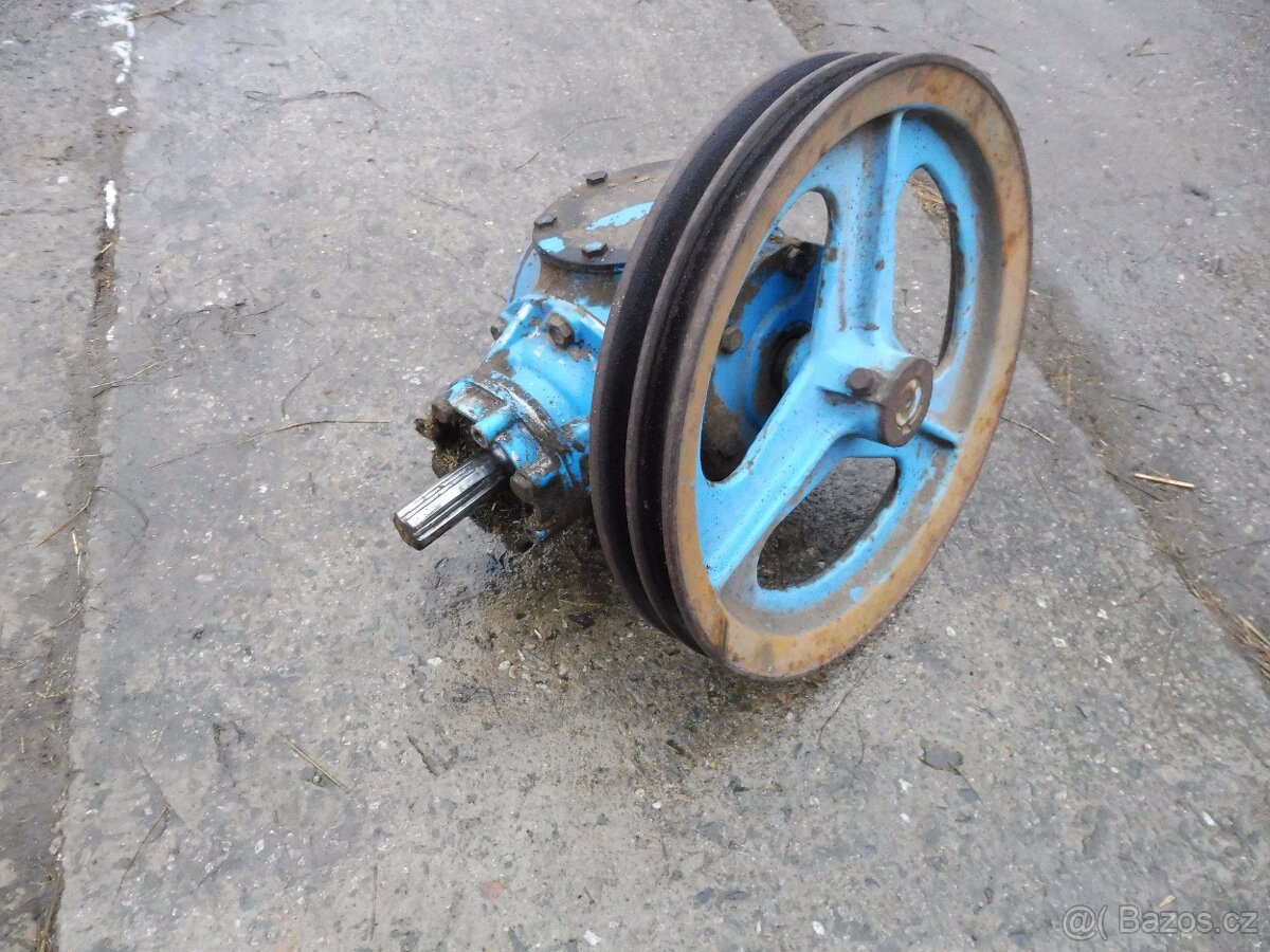 Převodovka na lis Fortschritt K 442/1